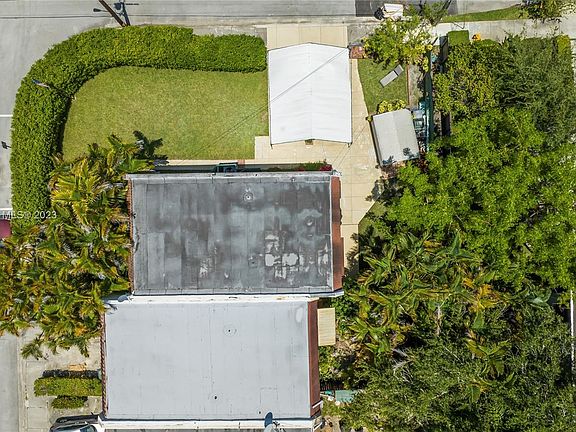 5th image of 5770 SW 74th Ter