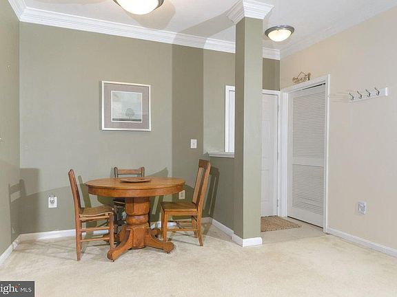 3rd image of 4860 Eisenhower Ave #74