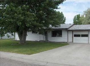 136 Annin Ave, Columbus, MT 59019