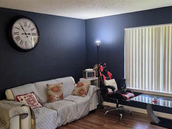 3620 Parkridge Dr APT 111, Dallas, TX 75234