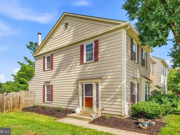 7556 Blanford Ct, Alexandria, VA 22315