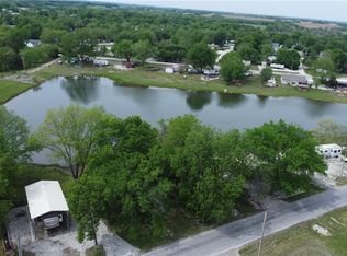 93 N Linn Valley Dr, Linn Valley, KS 66040