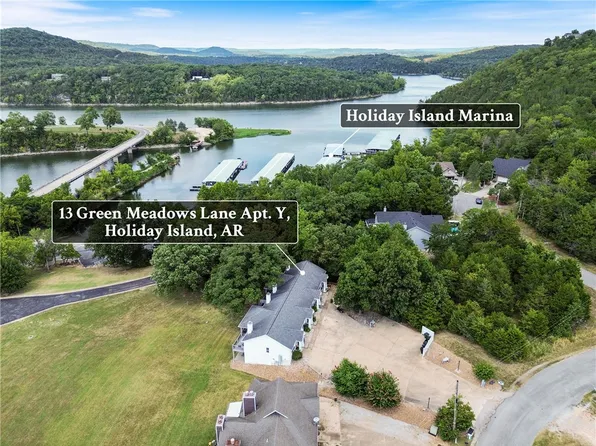 13 Green Meadow Ln APT Y, Eureka Springs, AR 72631