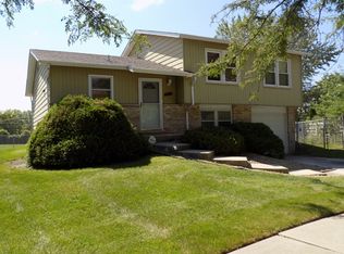 17540 Winston Ct, Country Club Hills, IL