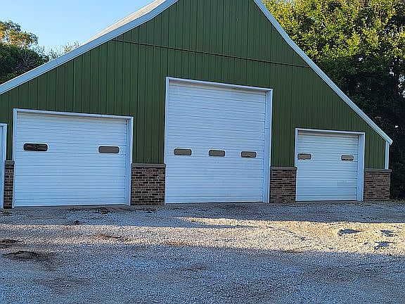 Metal siding on BARN