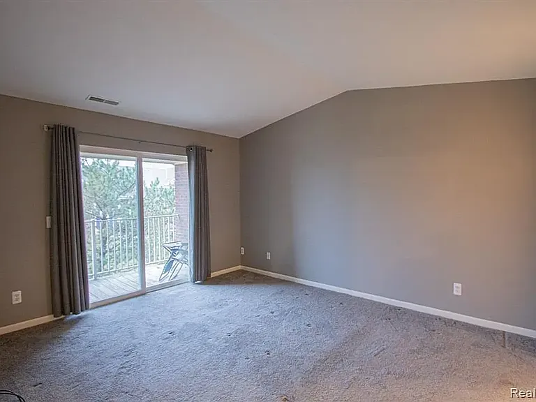 51602 Stern Ln — Photo 12