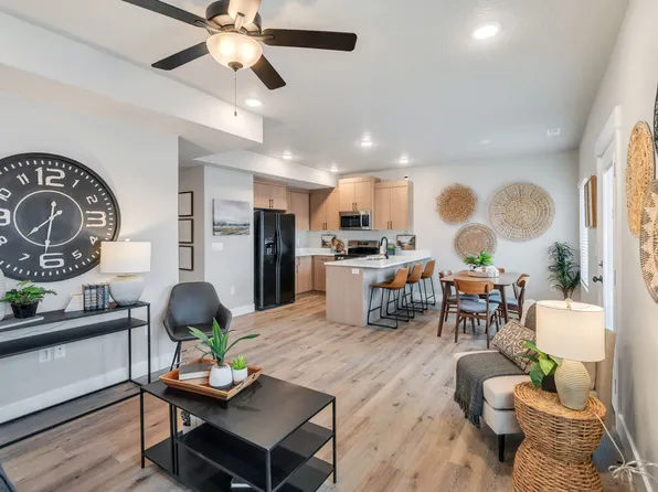 7204 W Lara Leigh Ln, Magna, UT 84044