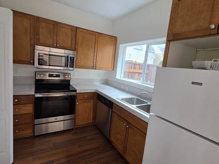 1517 SE 127th Ave #9 — Photo 31