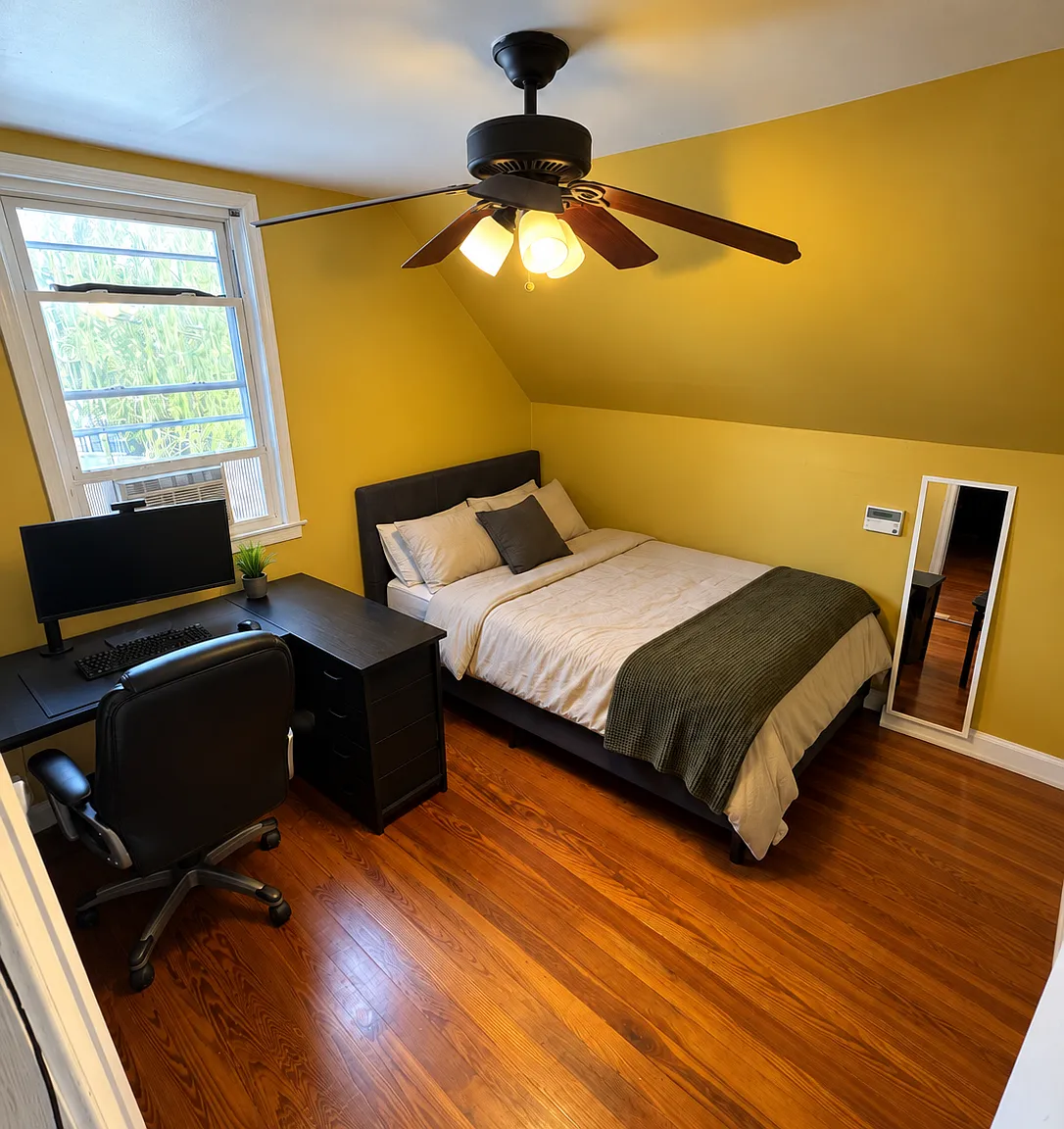 1 bed, $925 — Photo 1