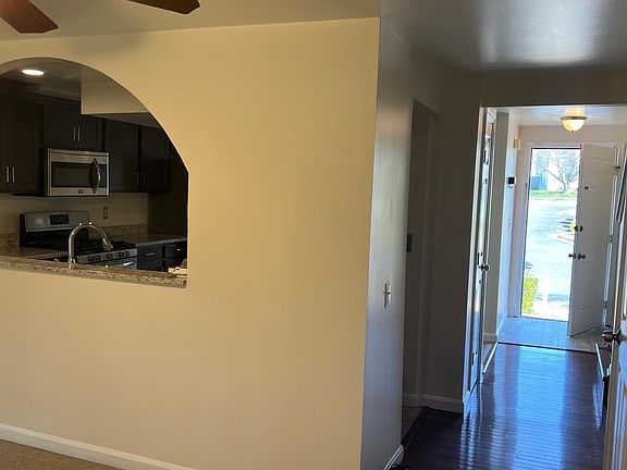 4th image of 3430 Belleplain Ct
