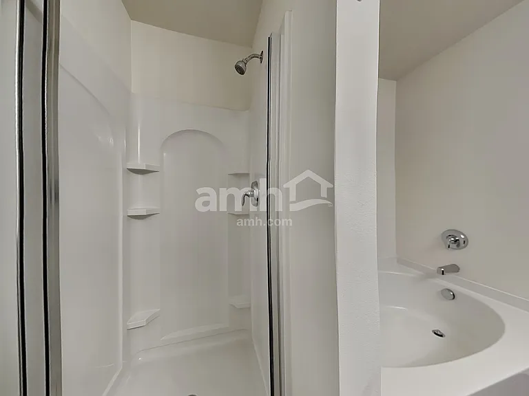 5888 Odenton Ln — Photo 15