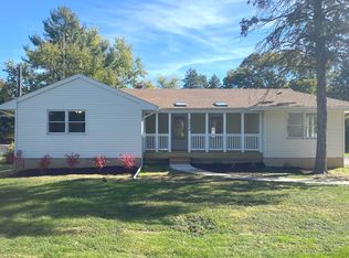 4004 Johnson Ave, Crystal Lake, IL 60014