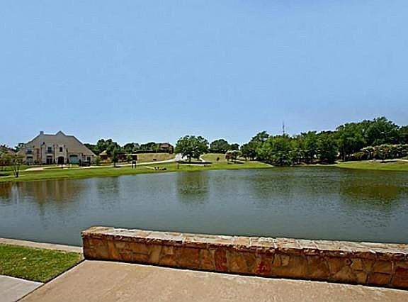 4th image of 1502 Waterford Ln
