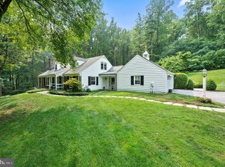 521 County Line Rd, Wayne, PA 19087