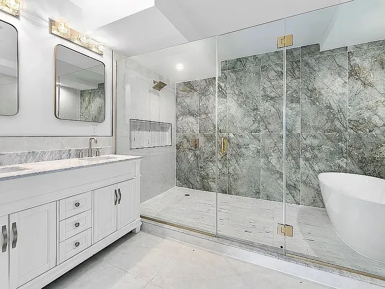68 Linden St #2 — Photo 7