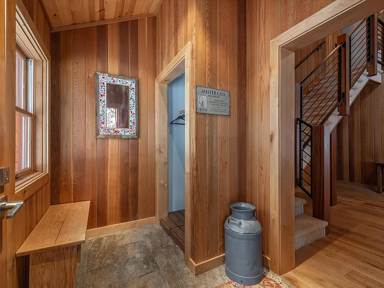 6665 McKinney Ct — Photo 30