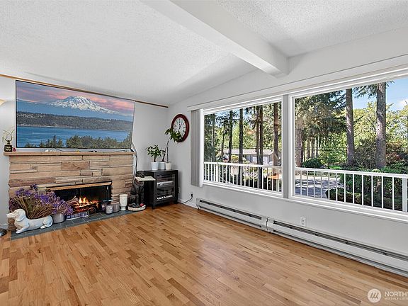 3rd image of 13828 183rd Avenue SE