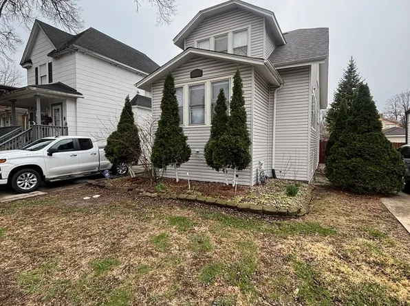 2726 S 60th Ct, Cicero, IL 60804