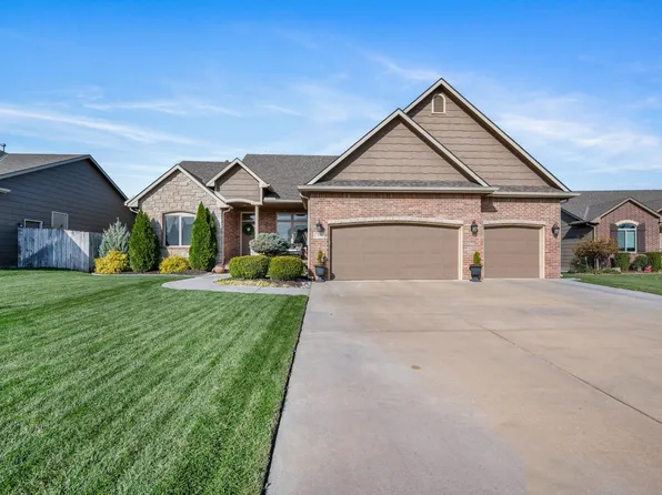 1428 N Blackstone Ct, Wichita, KS 67235