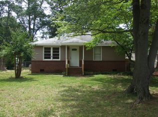 13 Fairlane Cir, Greenville, SC 29607