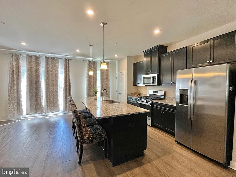 1518 Wilmer Park Ln — Photo 23