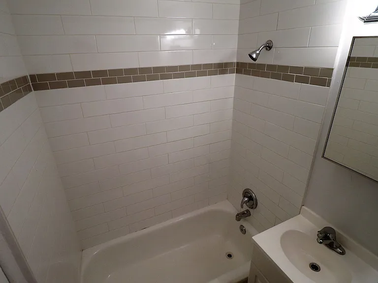 8 Hill Heights Rd — Photo 27