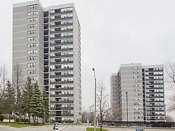 5 Brookbanks Dr #1407, Toronto, ON M3A 2S8