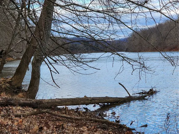 990 Route 981 N #286, Saltsburg, PA 15681