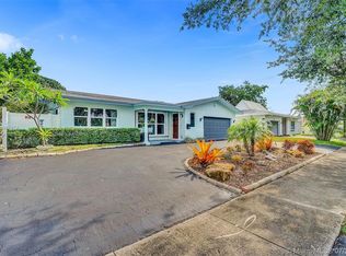 1921 NE 62nd St, Fort Lauderdale, FL 33308