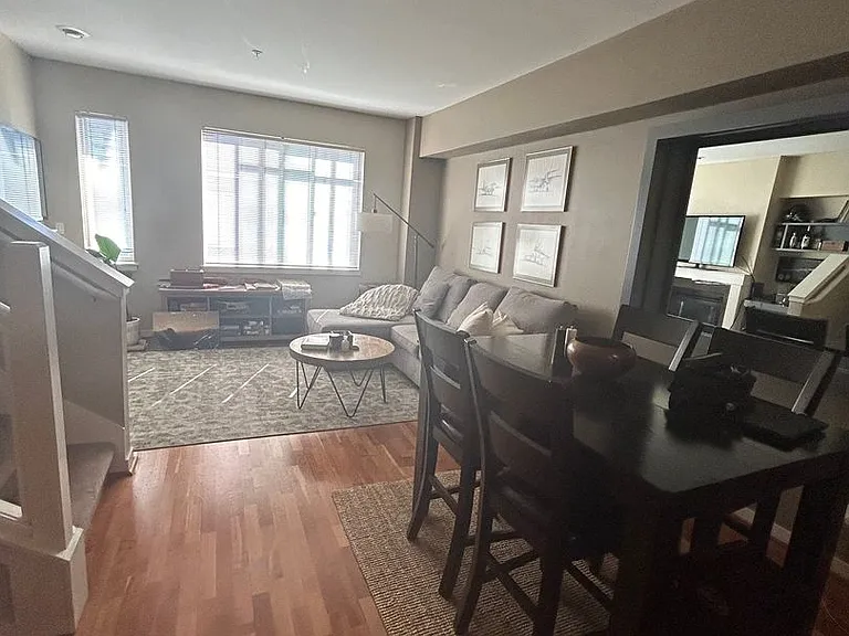 2106 Yakima Ct — Photo 25
