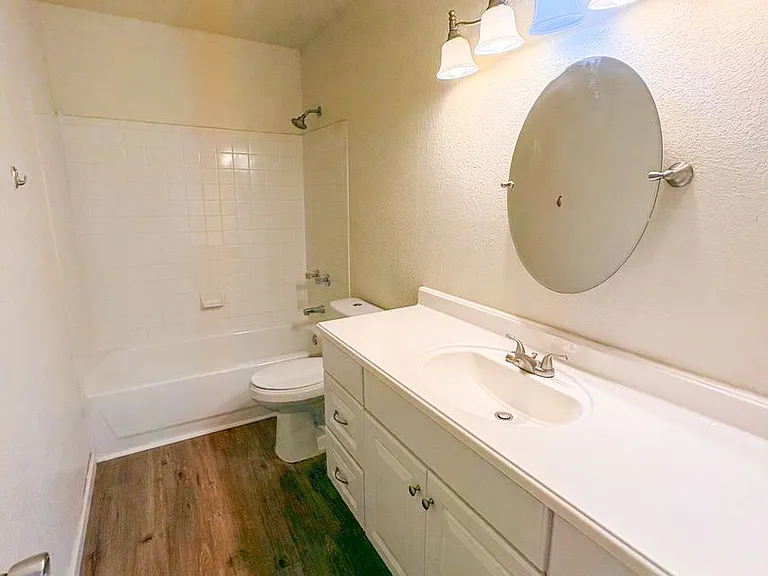2508 Hidden Hill Dr — Photo 12