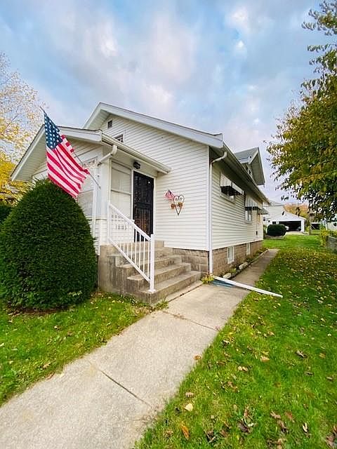 1st image of 2209 10th Ave