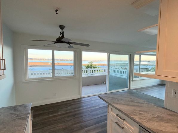 3991 Crown Point Dr Unit 119