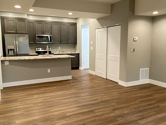 4th image of 1403 Wilson Ave APT 103