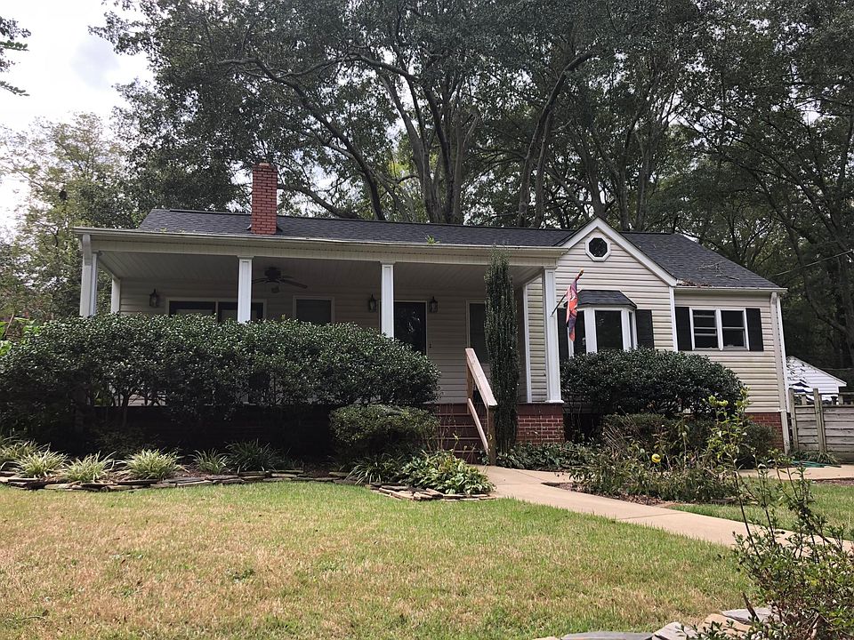 1st image of 119 W Hillcrest Dr