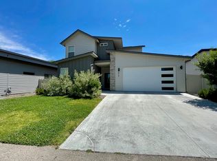 270 E Rosalyn Dr, Meridian, ID 83642