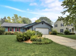 W152N7788 Countryside Dr, Menomonee Falls, WI 53051