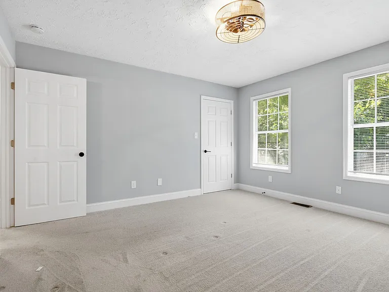1022 Hillcrest Ave #1 — Photo 14