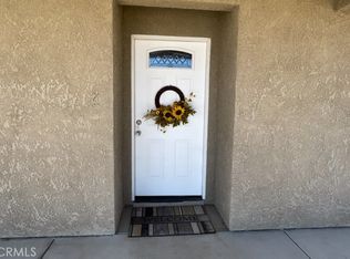 9370 W Joshua Ln, Phelan, CA 92371