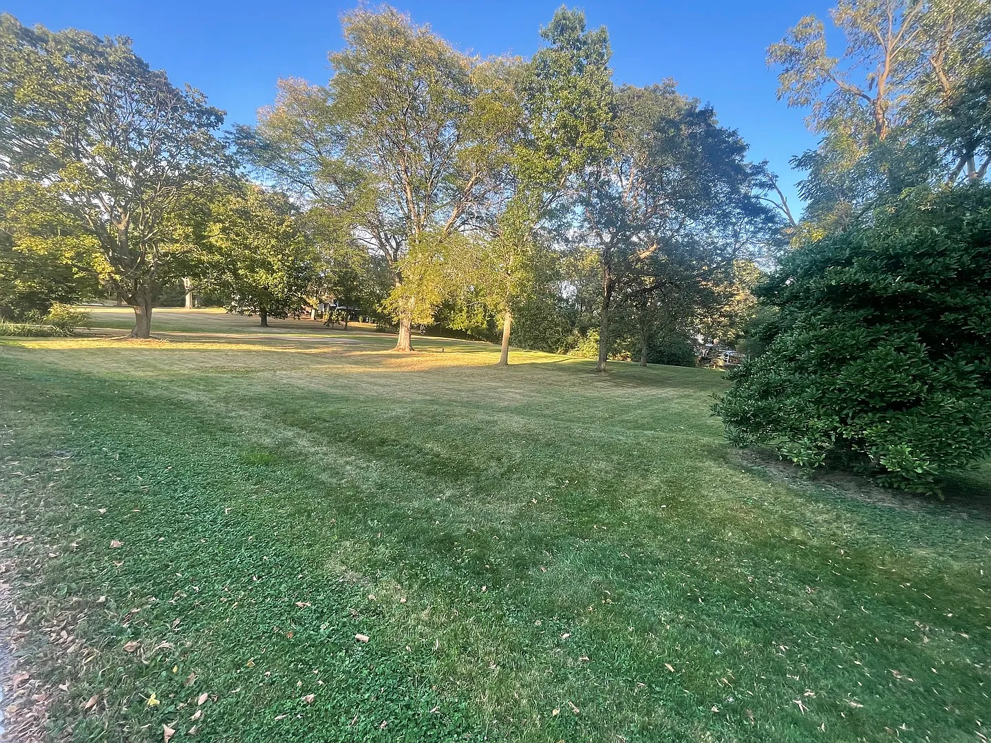 187 Appleby Rd photo 1