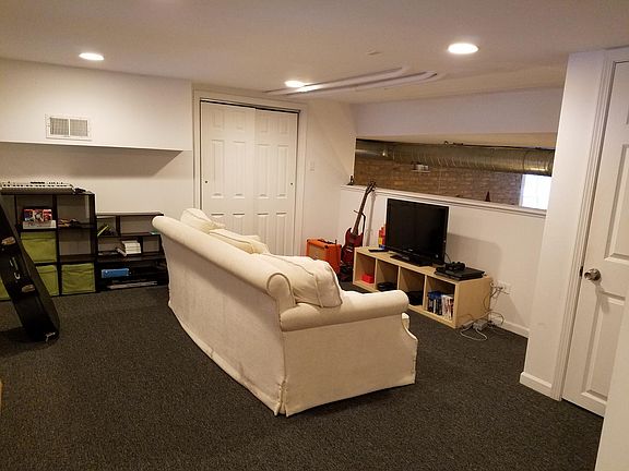 Bedroom - Upstairs