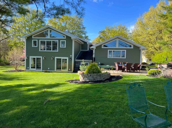 23 Fleet Pkwy, Culver, IN 46511