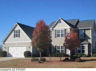 390 Brownstone Dr, Raeford, NC 28376