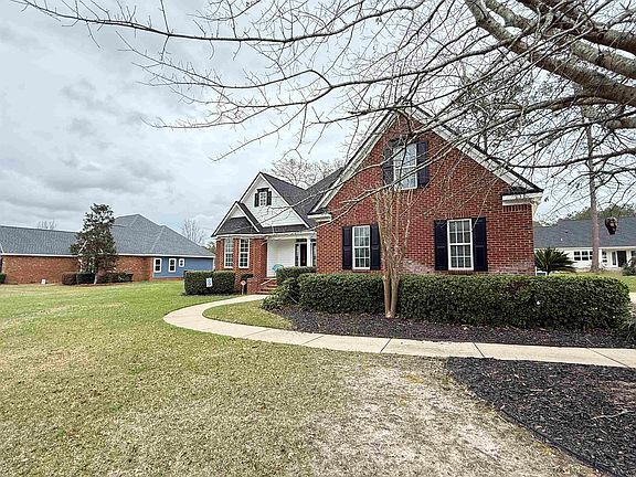 4th image of 131 Pheasant Rdg