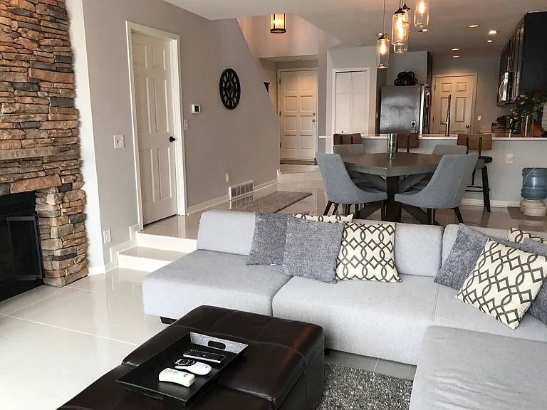 692 Ridgeside Dr — Photo 7