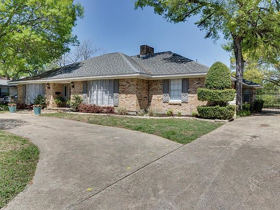 2nd image of 3506 S Glenbrook Dr