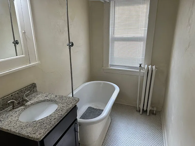 Lagoon Avenue Estates — Photo 12