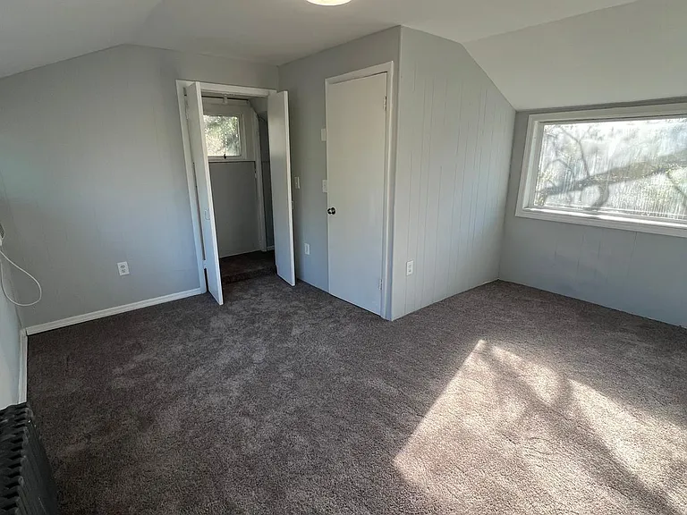 237 Clearfield Ave — Photo 9