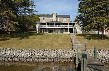 1st image of 212 Park Shores Cir