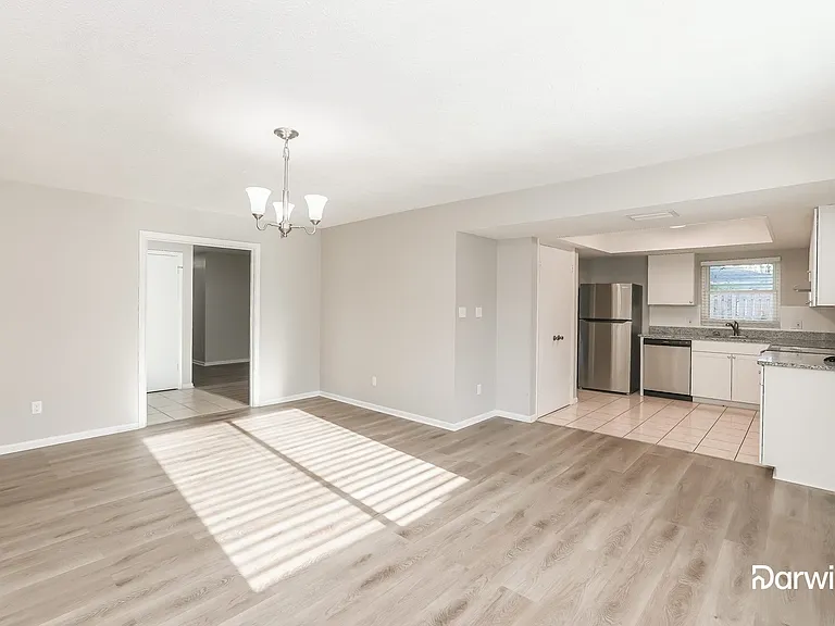 3835 Twilight Dr — Photo 7
